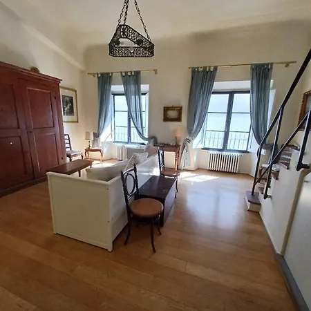 Apartment In Via Ginori In A Historical Palazzo With Elevator Florence
