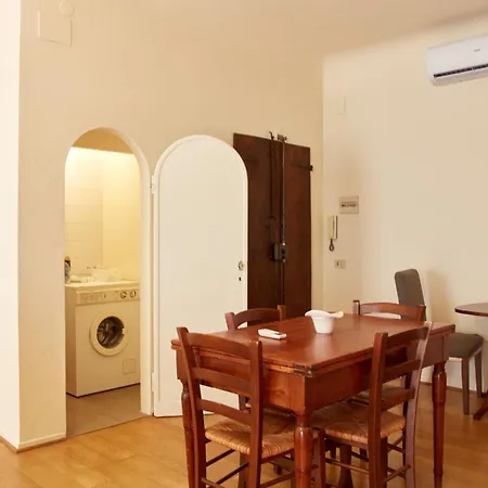 In Via Ginori In A Historical Palazzo With Elevator Apartment *