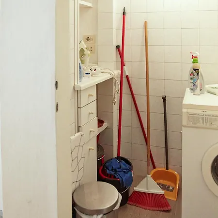 In Via Ginori In A Historical Palazzo With Elevator Apartment *