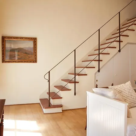 Apartment In Via Ginori In A Historical Palazzo With Elevator Florence