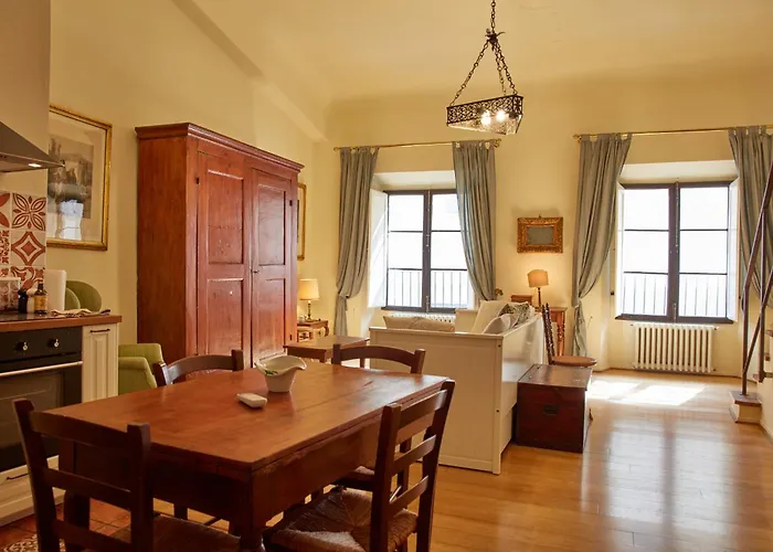 In Via Ginori In A Historical Palazzo With Elevator Apartment